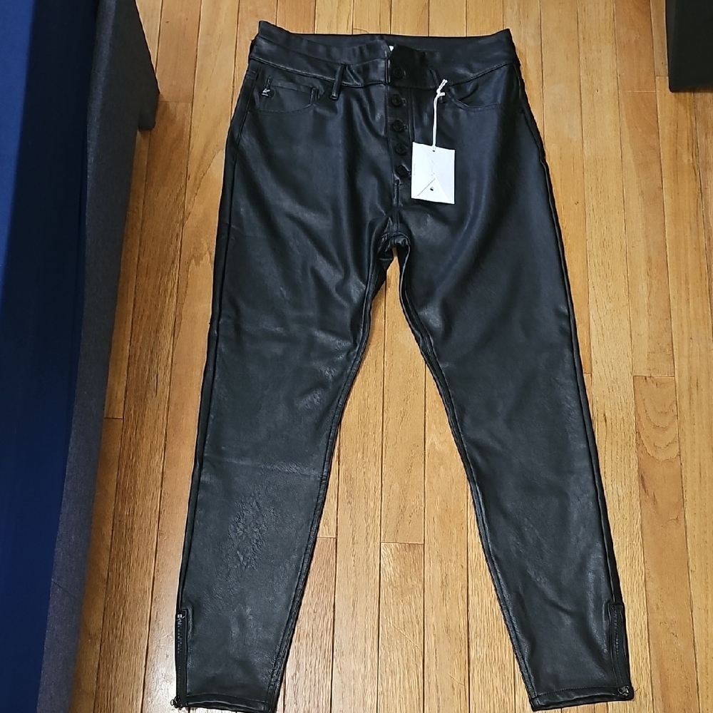 Kancan Pants NWT Size 13/30
